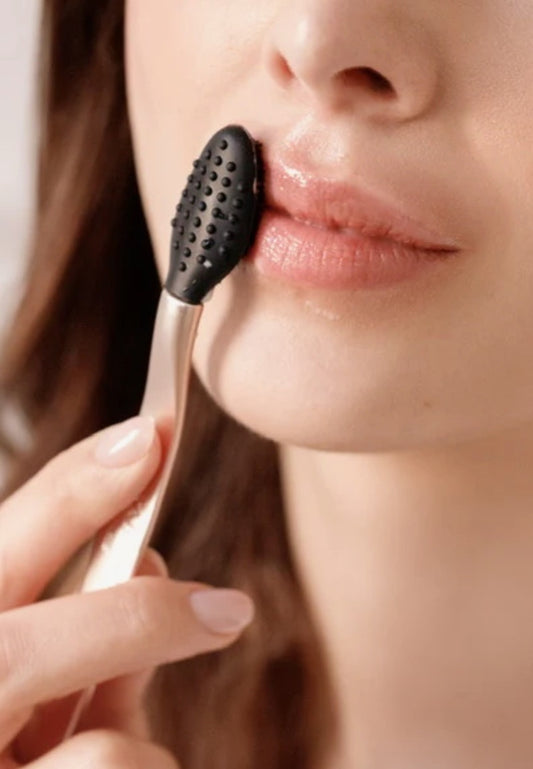 Monika Heiligmann Lip Brush